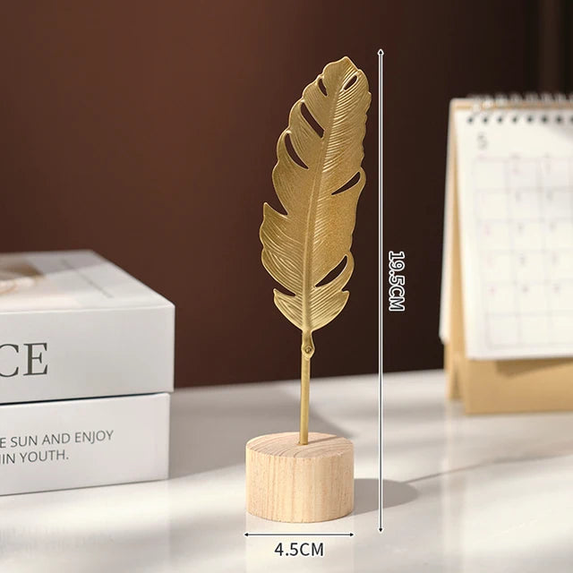 Miniature Figurines Wooden Ornaments Home Decoration Ginkgo Leaf Decoration Office Desktop Crafts