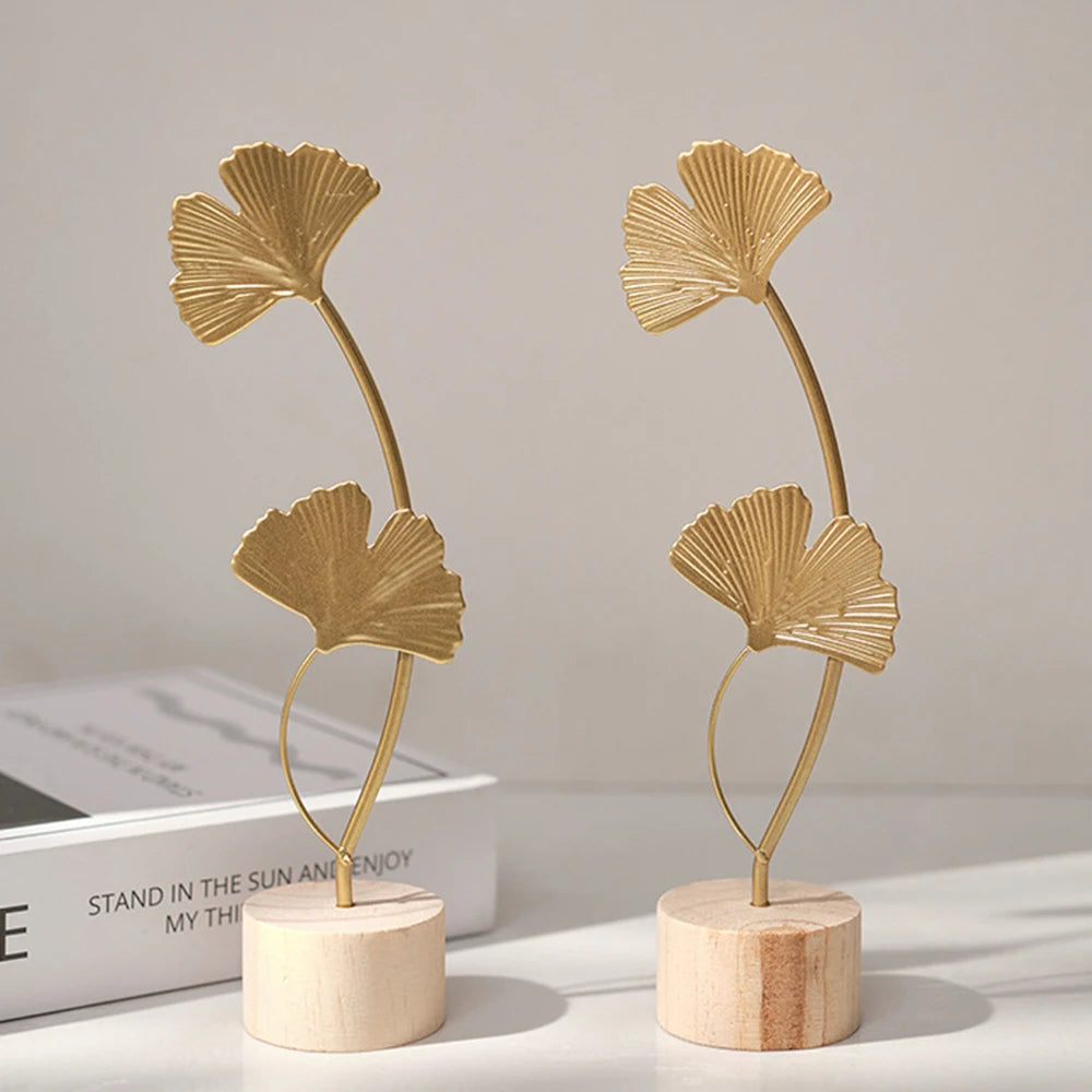 Miniature Figurines Wooden Ornaments Home Decoration Ginkgo Leaf Decoration Office Desktop Crafts