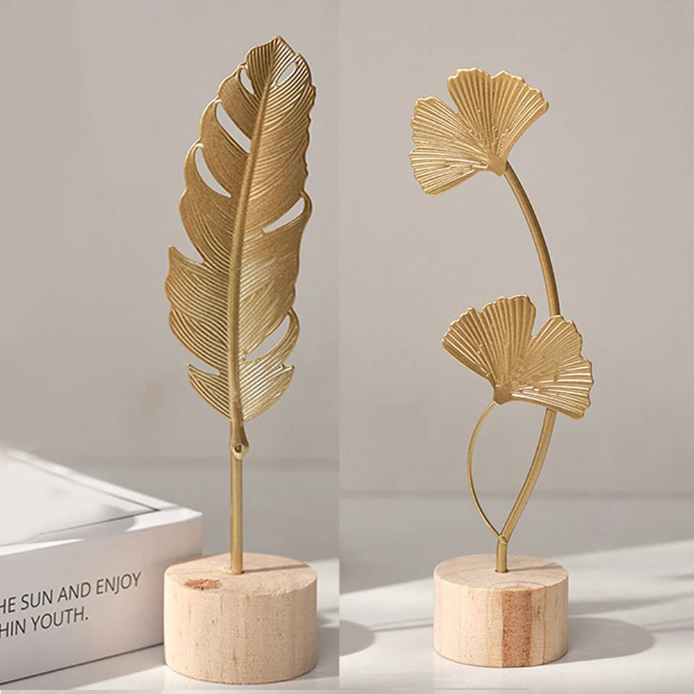 Miniature Figurines Wooden Ornaments Home Decoration Ginkgo Leaf Decoration Office Desktop Crafts