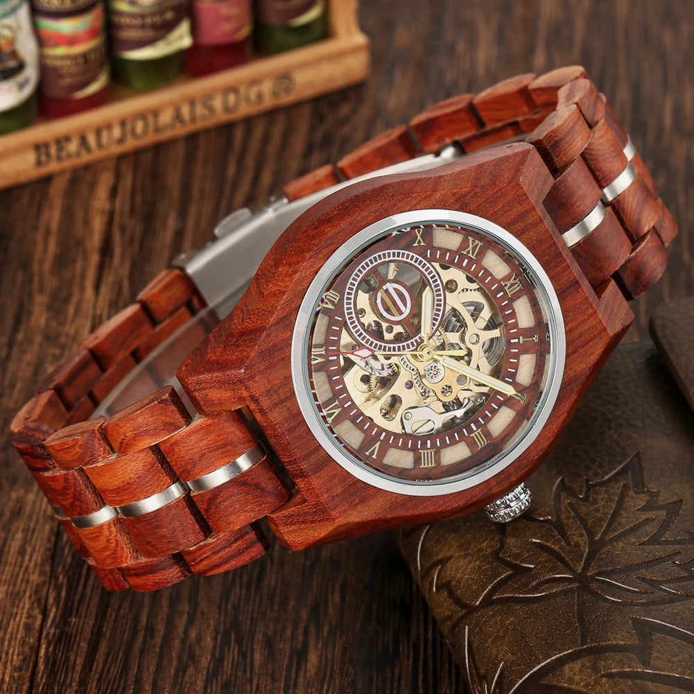 Stylish Retro Wooden Automatic Mechanical Men's Watch with Roman Numerals Display